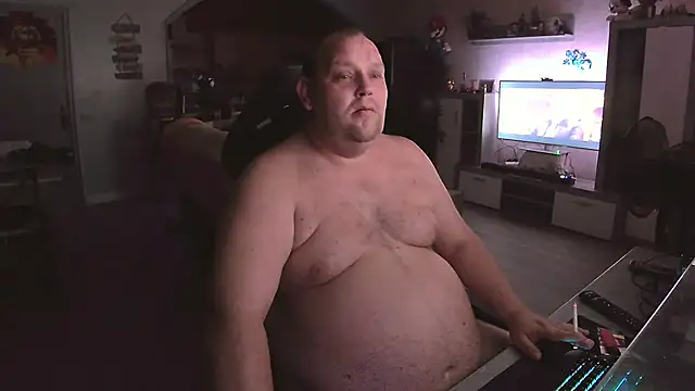 Hotfire-112 online show from April 12, 2026, 9:29 pm