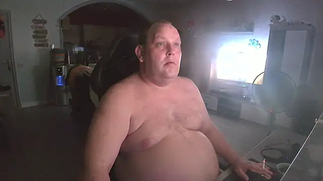 Hotfire-112 online show from March 30, 2026, 9:38 pm