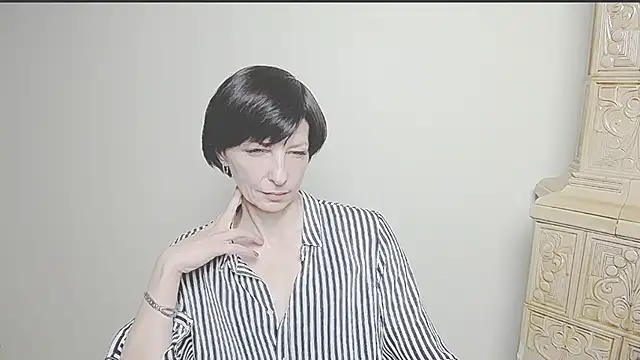  AngeliaFlow  online show from March 11, 2025, 7:14 am