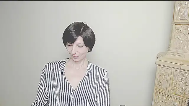  AngeliaFlow  online show from March 11, 2025, 10:18 am