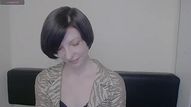  AngeliaFlow  online show from February 18, 2025, 10:49 am
