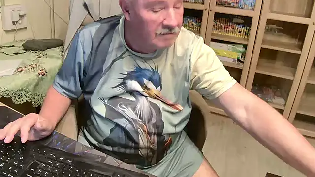 Snapshot of barenfan chatting on January 18, 2026, 10:13 pm barenfan online show from January 18, 2026, 10:13 pm