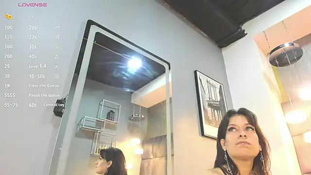 lolyyuno online show from September 30, 2025, 3:12 am