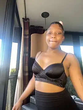 neyobae online show from February 8, 2025, 4:04 pm