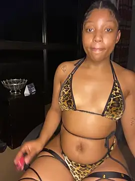 neyobae online show from February 8, 2025, 7:05 pm