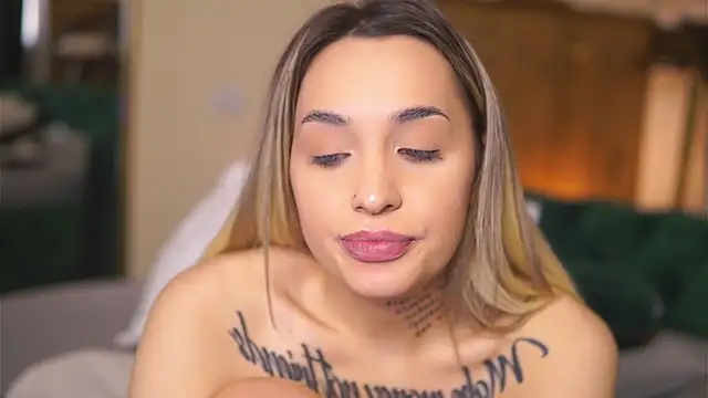 Ammylicious Doll online show from March 21, 2025, 8:39 am
