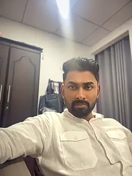 Snapshot of Rishwithr chatting on June 27, 2026, 3:45 am Rishwithr online show from June 27, 2026, 3:45 am