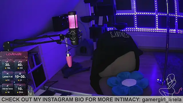 Snapshot of Gamergirl-Linela chatting on October 21, 2025, 10:31 pm Gamergirl-Linela online show from October 21, 2025, 10:31 pm