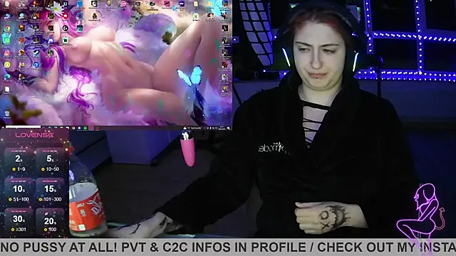 Gamergirl-Linela online show from March 19, 2025, 11:47 pm