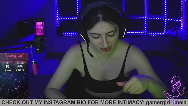 Snapshot of Gamergirl-Linela chatting on September 16, 2025, 6:09 pm Gamergirl-Linela online show from September 16, 2025, 6:09 pm