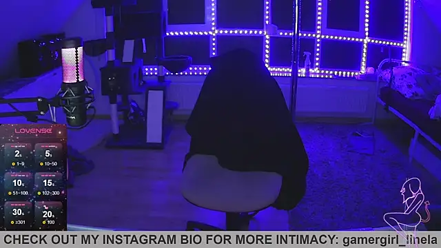 Snapshot of Gamergirl-Linela chatting on September 30, 2025, 10:38 pm Gamergirl-Linela online show from September 30, 2025, 10:38 pm