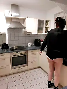 Gamergirl-Linela online show from March 13, 2025, 8:43 pm