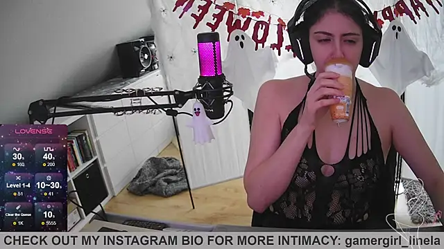 Snapshot of Gamergirl-Linela chatting on October 24, 2025, 12:04 pm Gamergirl-Linela online show from October 24, 2025, 12:04 pm