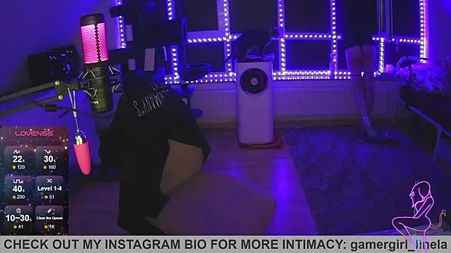 Snapshot of Gamergirl-Linela chatting on September 19, 2025, 4:16 am Gamergirl-Linela online show from September 19, 2025, 4:16 am