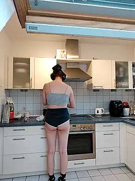 Gamergirl-Linela online show from March 21, 2025, 5:02 pm