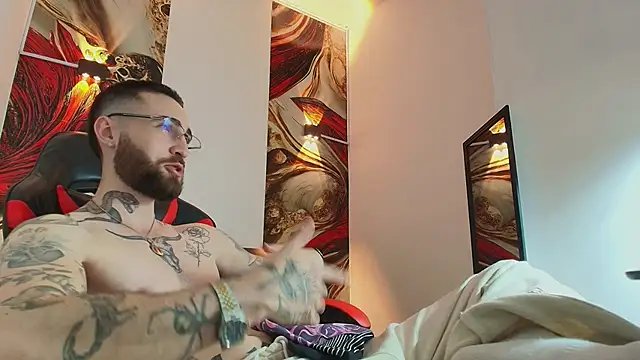 Snapshot of Luke_davis01 chatting on October 9, 2025, 1:33 pm Luke davis01 online show from October 9, 2025, 1:33 pm