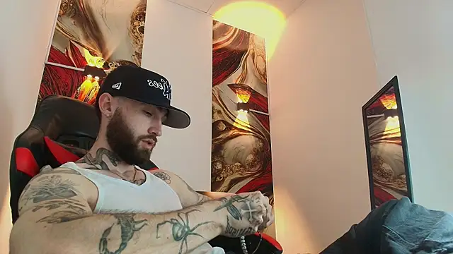 Snapshot of Luke_davis01 chatting on October 15, 2025, 1:19 pm Luke davis01 online show from October 15, 2025, 1:19 pm