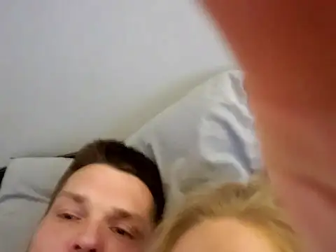 xxxamysmanxxx online show from April 9, 2026, 6:30 am