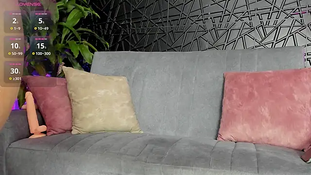 Snapshot of Maofenix chatting on February 18, 2026, 12:45 pm Maofenix online show from February 18, 2026, 12:45 pm