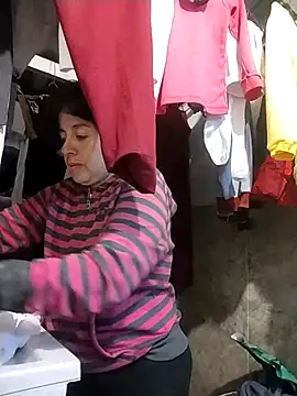 Saori Sann  online show from October 14, 2025, 12:00 am