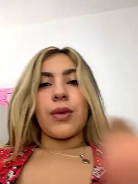 Cloee Rainbow1 online show from June 21, 2026, 1:39 pm