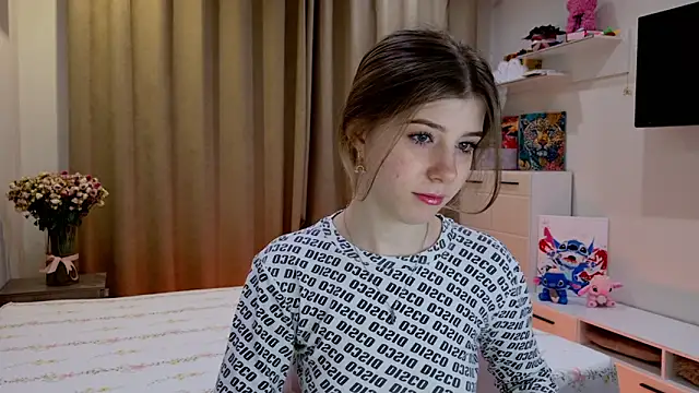 Bella amory online show from March 15, 2026, 6:04 pm