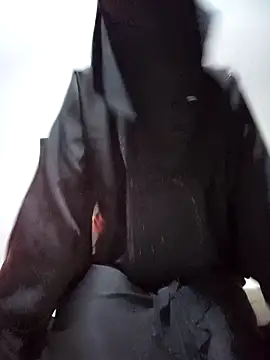 Snapshot of Milan-88 chatting on February 7, 2026, 8:39 pm Milan-88 online show from February 7, 2026, 8:39 pm