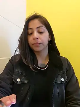 Snapshot of MaiPandora chatting on September 26, 2025, 6:37 pm MaiPandora online show from September 26, 2025, 6:37 pm