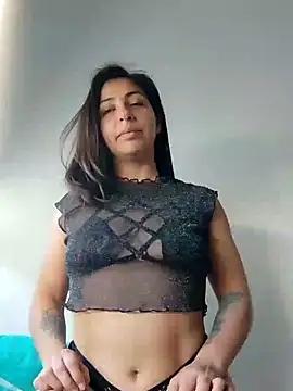 Snapshot of MaiPandora chatting on October 1, 2025, 8:13 pm MaiPandora online show from October 1, 2025, 8:13 pm