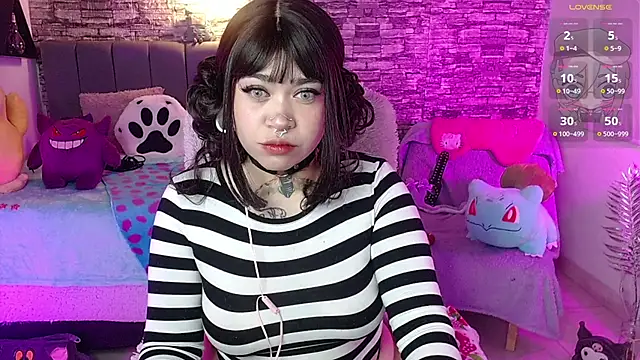 pretty liar online show from September 13, 2025, 7:30 am