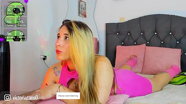 Vickyallien online show from March 19, 2026, 4:29 pm