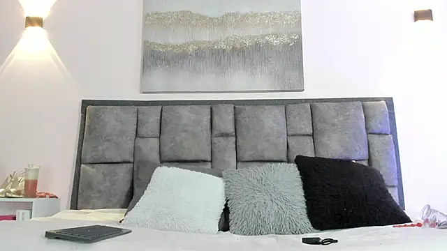 AdelaLust online show from November 27, 2025, 4:35 am