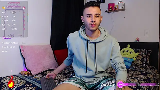 kyle clint07 online show from November 30, 2025, 2:23 am