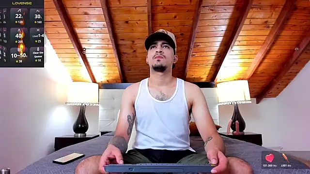 Snapshot of Sebastian_Berne chatting on October 30, 2025, 7:11 pm Sebastian Berne online show from October 30, 2025, 7:11 pm