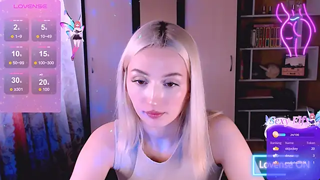 beauty blonde online show from March 5, 2025, 3:29 am