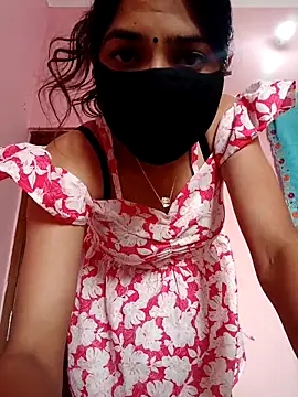 Snapshot of shnaz_1 chatting on September 19, 2025, 10:41 am shnaz 1 online show from September 19, 2025, 10:41 am