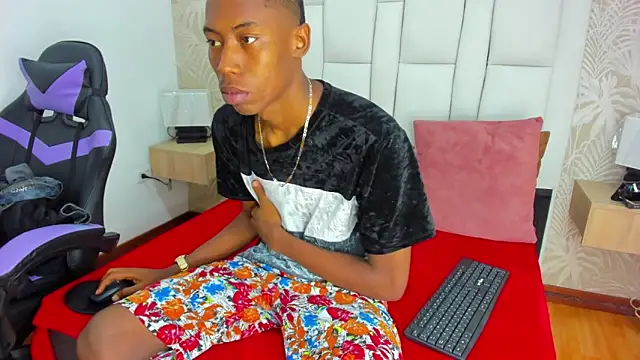 karllhil online show from February 25, 2025, 11:32 am