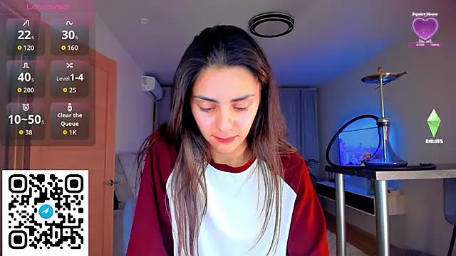 Snapshot of EmiliaZen chatting on October 15, 2025, 1:26 am EmiliaZen online show from October 15, 2025, 1:26 am