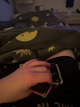 Snapshot of horny_blasen chatting on February 12, 2025, 8:07 pm horny blasen online show from February 12, 2025, 8:07 pm