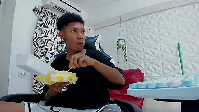 blackdirty420 online show from October 15, 2025, 8:17 pm