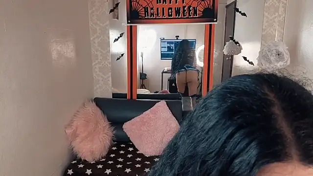 lizha milf online show from October 1, 2025, 6:34 pm