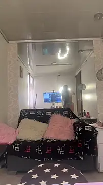 lizha milf online show from November 8, 2025, 6:44 pm