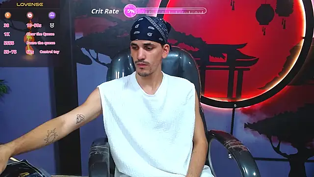 Snapshot of Dirty_Kingg chatting on October 20, 2025, 8:09 pm Dirty Kingg online show from October 20, 2025, 8:09 pm