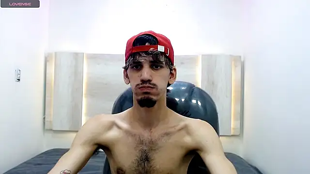 Dirty Kingg online show from February 17, 2025, 8:38 pm