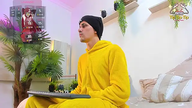 Snapshot of Dirty_Kingg chatting on September 20, 2025, 8:14 pm Dirty Kingg online show from September 20, 2025, 8:14 pm