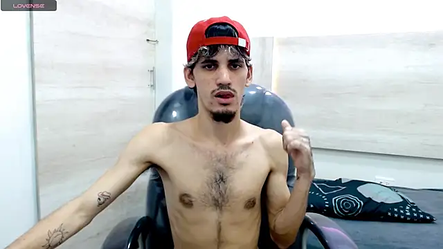 Dirty Kingg online show from February 15, 2025, 8:34 pm