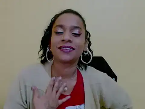 Snapshot of 1fiestyalpha chatting on October 18, 2025, 8:33 pm 1fiestyalpha online show from October 18, 2025, 8:33 pm