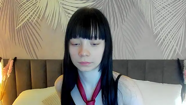 SkinyJoyce online show from February 27, 2025, 5:07 am