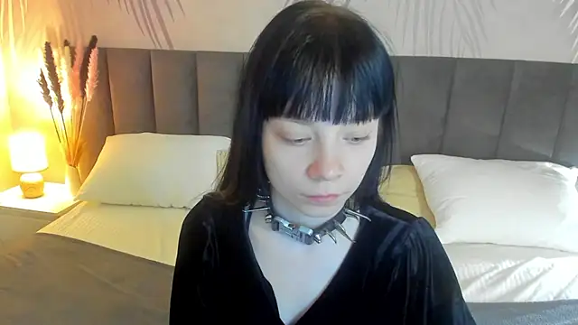 SkinyJoyce online show from February 18, 2025, 4:58 am