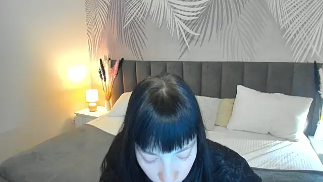 SkinyJoyce online show from March 1, 2025, 2:04 am